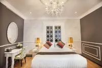 Apple Heritage Hotel