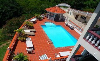 Carriacou Grand View Hotel