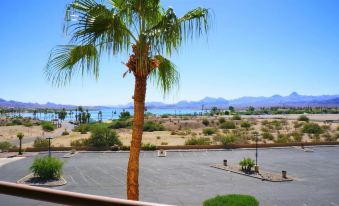 Studio 6 Suites Lake Havasu City, AZ