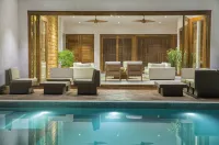 Villa Blu Hotels in Kalametiya