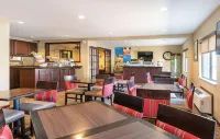 Quality Inn Parkersburg North-Vienna Các khách sạn ở Parkersburg