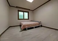 Gochang Four Season Farm Stay Pension Các khách sạn gần Gusipo Beach