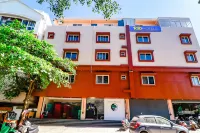 Banyan Tree Hotel Hotels near Shivoham Shiva Temple