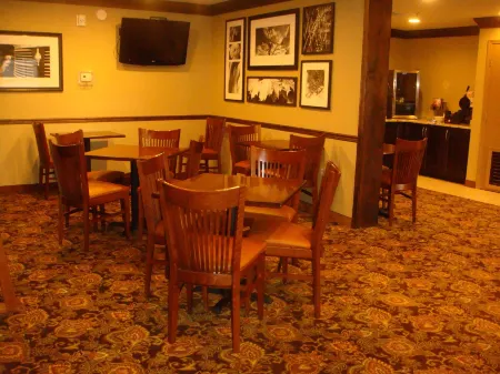 Country Inn & Suites by Radisson, Norcross, GA Отели в г. Норкросс