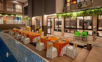 Sumbawa Grand Hotel - Housity