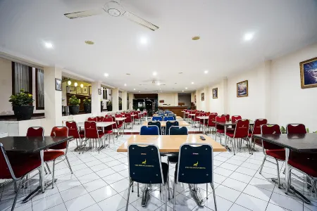 The Priangan Hotel I Yos Sudarso