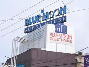 Nu Blue Moon Guesthouse