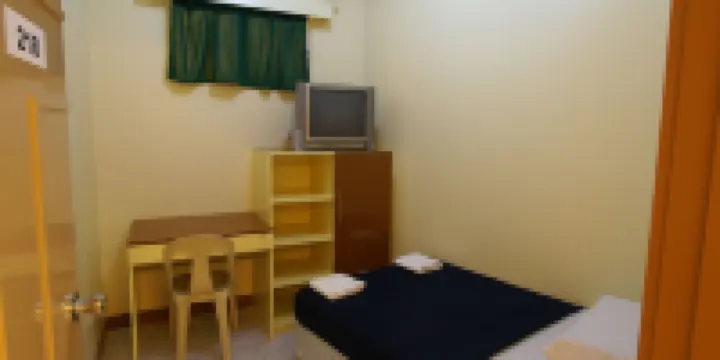 Ong Bun Pension House - Camera Singola Con Bagno In Comune Con Fan