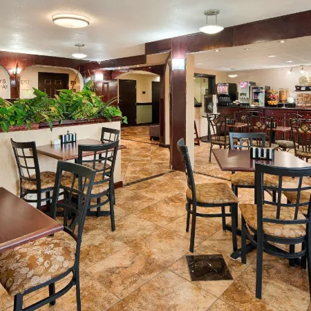 Best Western Richland Inn-Mansfield Отели в г. Мансфилд