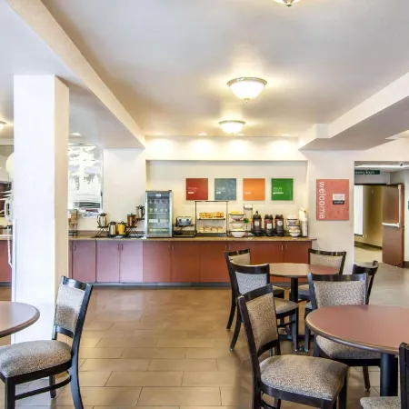 Comfort Inn & Suites Salem