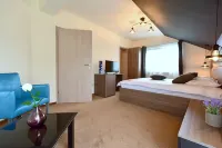 綠木住宅酒店 - 泳池