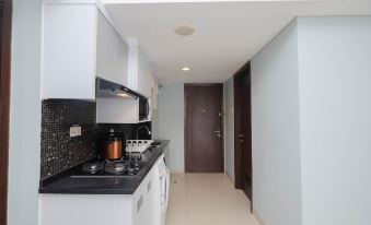 Spacious Combine Unit 1Br with Extra Room Apartment at H Residence