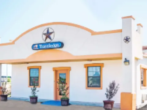 Travelodge by Wyndham Temple Hotels in Temple