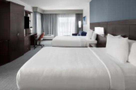 คอร์ทยาร์ดบายแมริออท คลีฟแลนด์ ยูนิเวอร์ซิตี้เซอร์เคิล โรงแรมในคลีฟแลนด์