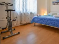Aurora Hotel di 
