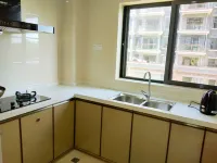 Xintaidielianhai Scenic Apartment (Baijin Road)