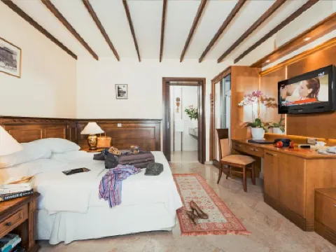 Bellapais Gardens Hotels in 