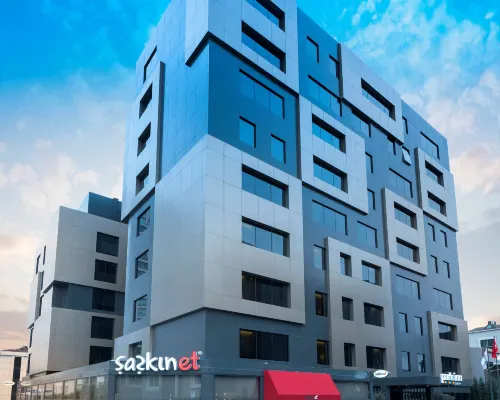 Park Inn by Radisson Istanbul Atasehir Hotels near Umraniye