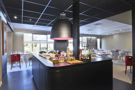 Campanile Lyon Nord - Ecully