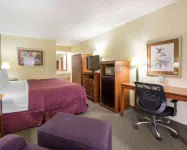 Quality Inn Merchants Drive Hotels in Knoxville