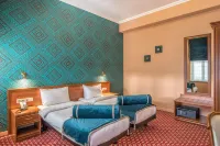 Golden Tulip Borjomi - balcony