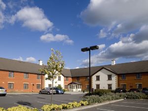 Premier Inn Waltham Abbey