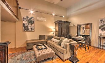 Updated Apartment in Historic Dtwn Marshall!