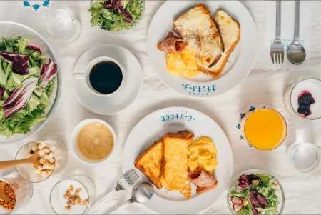 헨 나 호텔 프리미어 나라