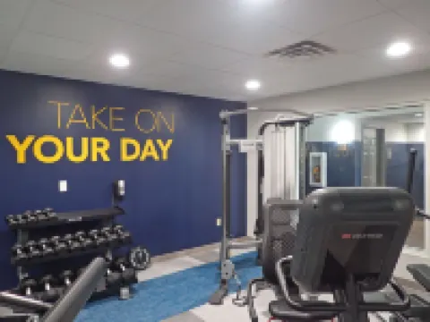 Comfort Inn & Suites Hampton Near Coliseum Hotels in Hampton