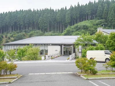 Higashiyama Onsen Maple Plaza Hotels near Yamazaki Banshu Iris Gardens