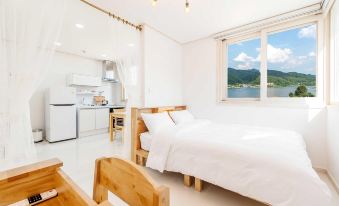 Gapyeong TwoTwo Spa Pension