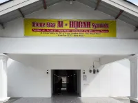 RedDoorz Syariah @ Binjai Timur Hotel dekat Taman Merdeka Binjai