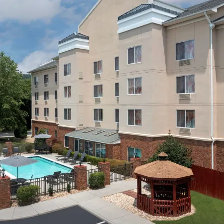 Fairfield Inn & Suites Roanoke Hollins/I-81