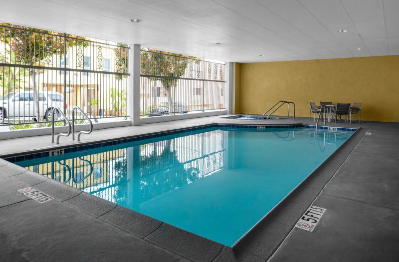 Holiday Inn Express & Suites Hermosa Beach by IHG photo 2