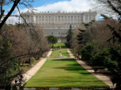 プチ  ホステル ラ ラティーナ - 大人限定 マドリードのホテル