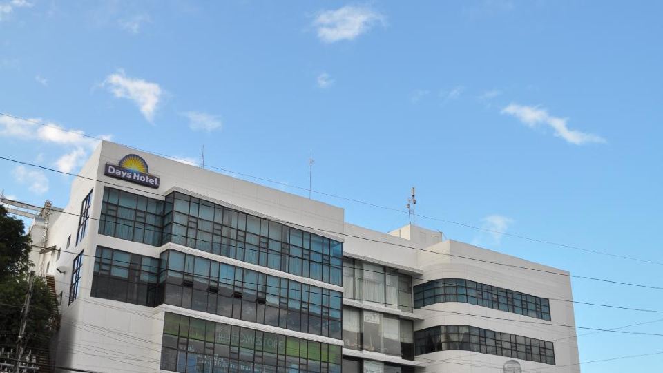 Days Hotel by Wyndham Iloilo