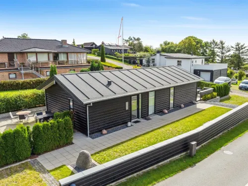 "Øgoti" - 250m from the Sea - 4-Star