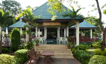 Grand Jomtien Palace Hotel