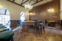Citrus Chambers Mahabaleshwar Hotels in Mahabaleshwar