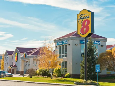 SureStay Plus Hotel by Best Western Drumheller