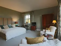 Old Church Farm Hotel di Falfield