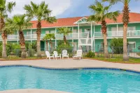 Days Inn by Wyndham Port Aransas TX - Strand