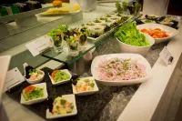 โรงแรมกอล์ดฟินช์ เดลี แอนซีอาร์ - พร้อมอาหารเช้า