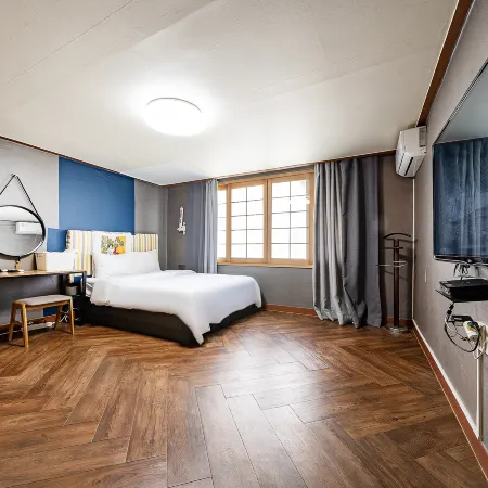 Lazzi Motel