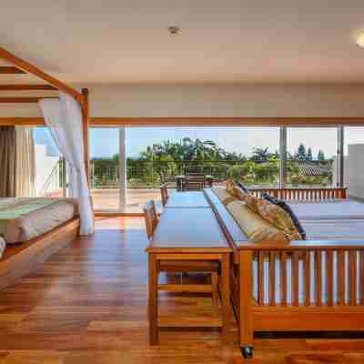 Kanucha Bay Hotel & Villas Rooms