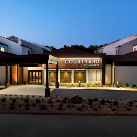 Courtyard New Haven Wallingford Hotels in Wallingford