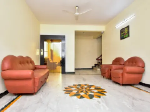 Hotel Sri Sabthagiri