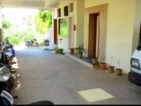 Hari Iyer Residency Hotels in Tiruchendur