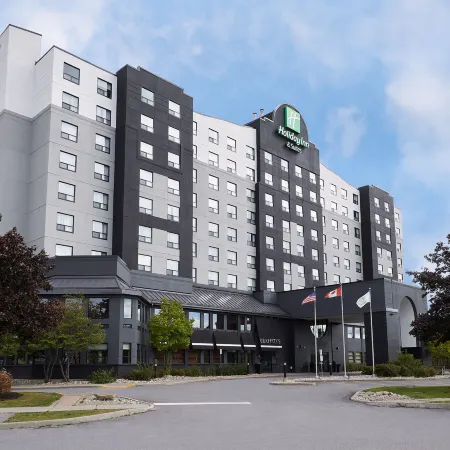 Holiday Inn & Suites OTTAWA KANATA by IHG