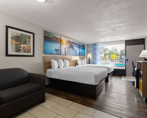Days Inn by Wyndham St. Petersburg Central Hotels near The Pier